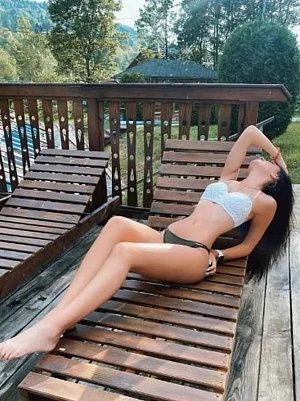 Девушка Карина, фото и отзывы
